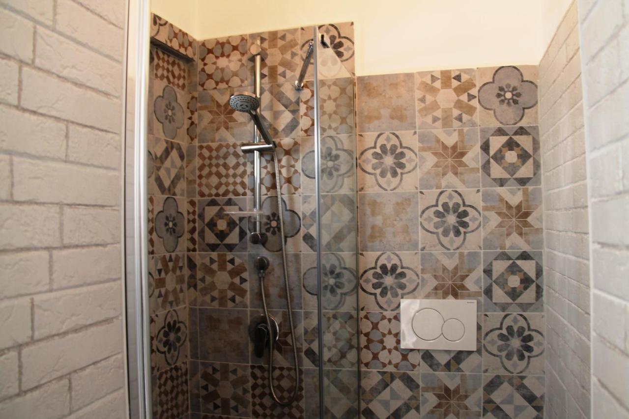 Sudest Hotel Полиняно а Маре Екстериор снимка